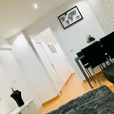Apartamento Good Vibes Apartman Zaragoza Kültér fotó