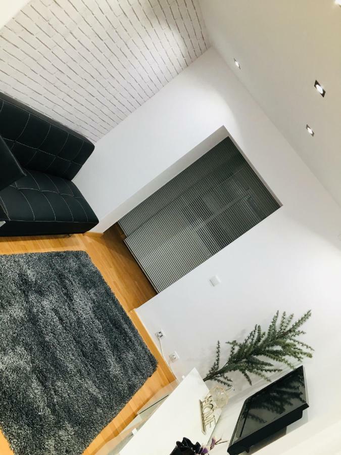 Apartamento Good Vibes Apartman Zaragoza Kültér fotó