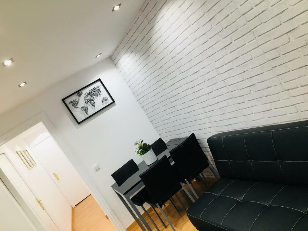 Apartamento Good Vibes Apartman Zaragoza Kültér fotó